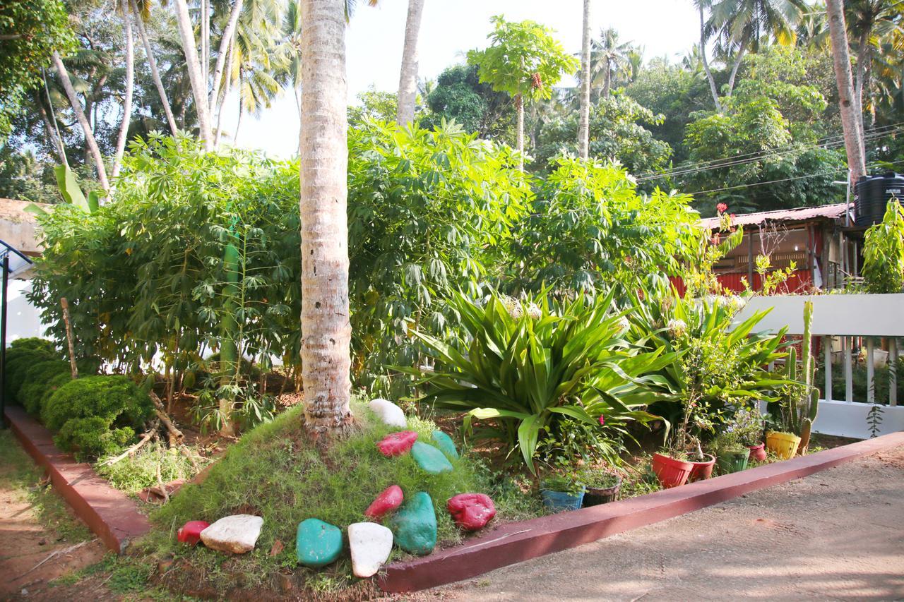 Panchavadi Ayurvedic Beach Resort バルカラ エクステリア 写真